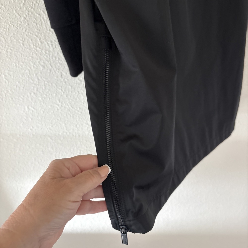 Athleta Radiant Hybrid Dress Black SIZE M Casual Athletic Hood Half Zip - Picture 3 of 11